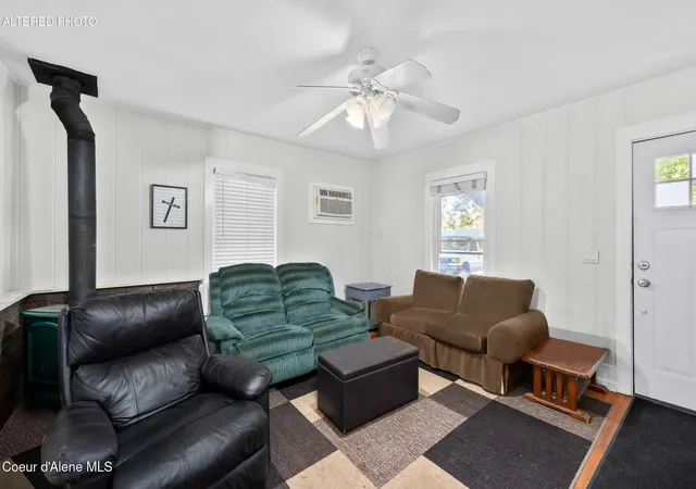 Photo 4 of Single family home for sale at 1901 E Pennsylvania Ave, Coeur D Alene, ID 83814 | MLS# 26-6614 | Listing updated on 2026-06-26