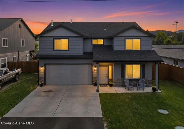 Homes for sale in Dover, ID | 210 4th St, Dover, ID 83825 | MLS# 26-6608