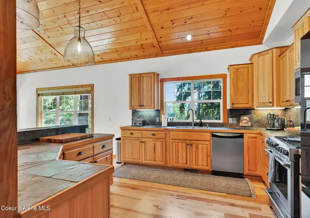 3rd image of 316 Brisboys Rd, Sagle, ID 83860 | MLS# 26-6596