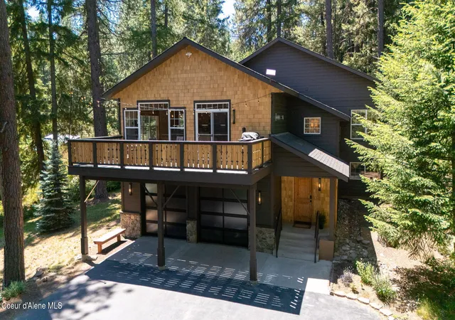 Photo 1 of Single family home for sale at 316 Brisboys Rd, Sagle, ID 83860 | MLS# 26-6596 | Listing updated on 2026-09-08