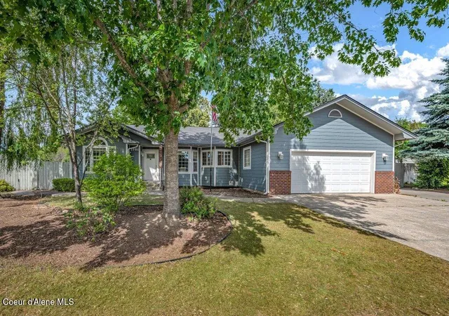 Photo 1 of Single family home for sale at 3701 N Belmont Rd, Coeur D Alene, ID 83815 | MLS# 26-6600 | Listing updated on 2026-07-20