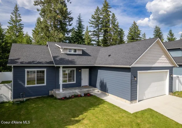 Homes for sale in Spirit Lake, ID | 5989 W Fredrick Loop, Spirit Lake, ID 83869 | MLS# 26-6683
