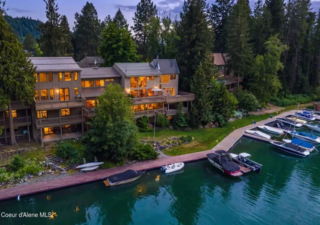 Homes for sale in Sandpoint, ID | 460 Whiskey Jack Cir #16, Sandpoint, ID 83864 | MLS# 26-6695