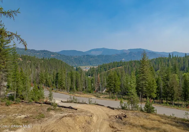Homes for sale in Pinehurst, ID | 107 Blazing Saddle Ct, Pinehurst, ID 83850 | MLS# 26-6651