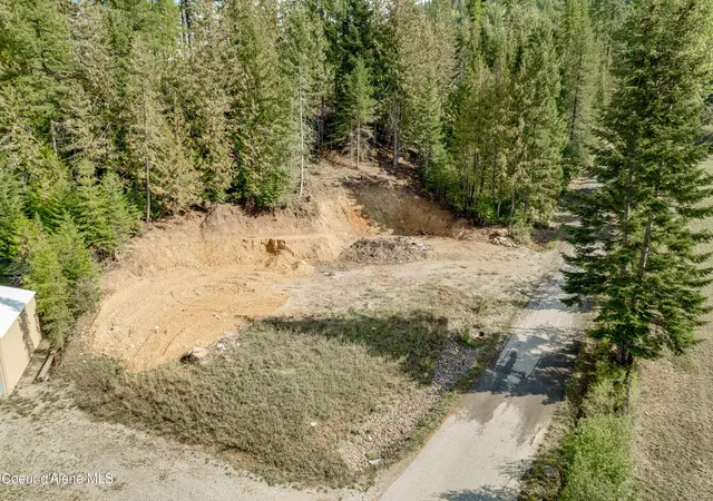 Homes for sale in Mullan, ID | 601 8th St, Mullan, ID 83846 | MLS# 26-6654