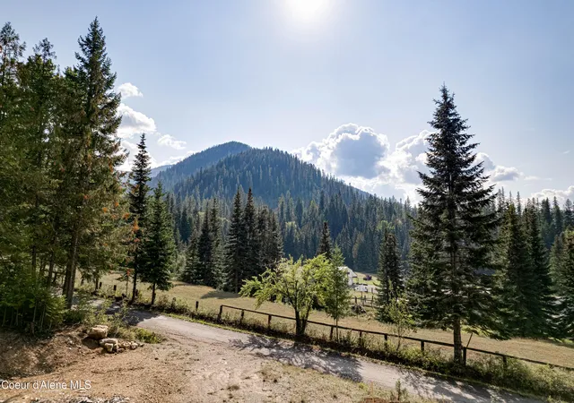 5th image of 601 8Th St, Mullan, ID 83846 | MLS# 26-6654