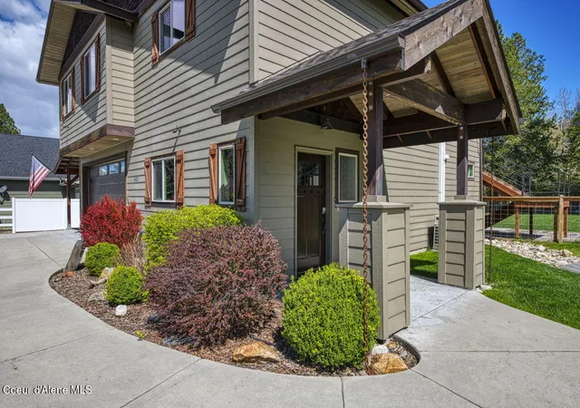 Photo 4 of Single family home for sale at 453 Birch Hvn Dr, Sagle, ID 83860 | MLS# 26-6697 | Listing updated on 2026-10-07