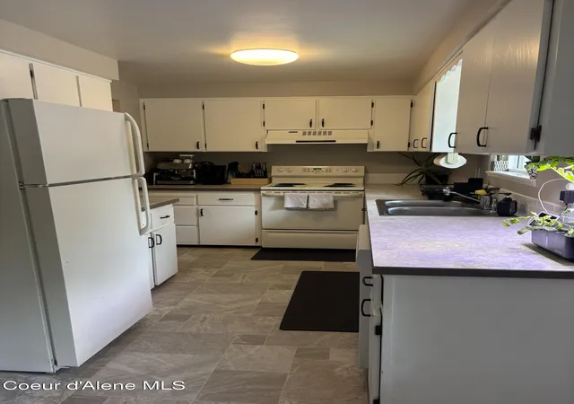 3rd image of 1637/1639 E Stiner Ave, Coeur D Alene, ID 83815 | MLS# 26-6661