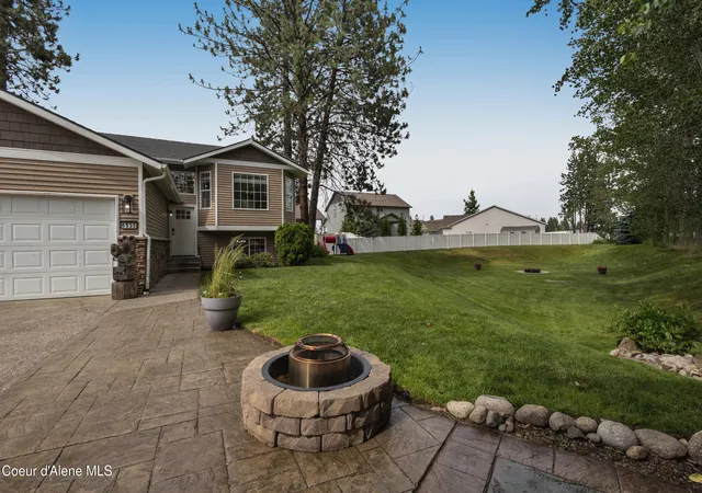 Homes for sale in Rathdrum, ID | 6535 W Flagstaff St, Rathdrum, ID 83858 | MLS# 26-6657