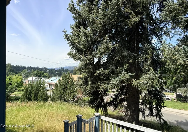 5th image of 1127 W Jefferson Ave, Saint Maries, ID 83861 | MLS# 26-6670