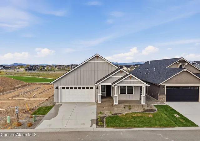 Homes for sale in Coeur D Alene, ID | 4447 W Hide Away Ln, Coeur D Alene, ID 83815 | MLS# 26-6728
