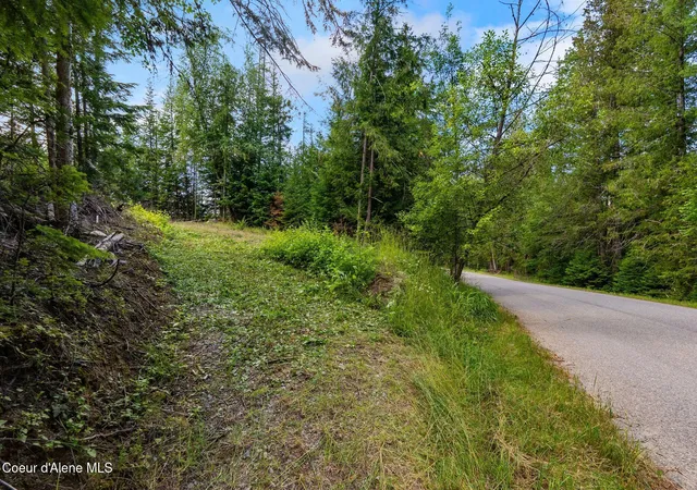 3rd image of 9782 Bottle Bay Rd, Sagle, ID 83860 | MLS# 26-6819