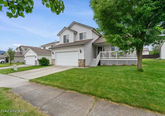 Homes for sale in Coeur D Alene, ID | 3660 W Manning Loop, Coeur D Alene, ID 83815 | MLS# 26-6722