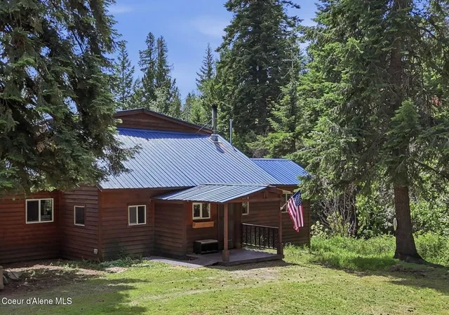 Homes for sale in Sandpoint, ID | 2307 Gold Creek Ridge Rd, Sandpoint, ID 83864 | MLS# 26-6712