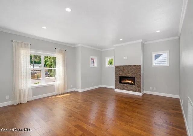 Photo 4 of Sale Pending at 1127 E Indiana Ave, Coeur D Alene, ID 83814 | MLS# 26-7214 | Listing updated on 2026-09-14