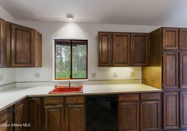 Homes for sale in Sandpoint, ID | 372 Schweitzer Mountain Rd, Sandpoint, ID 83864 | MLS# 26-6788