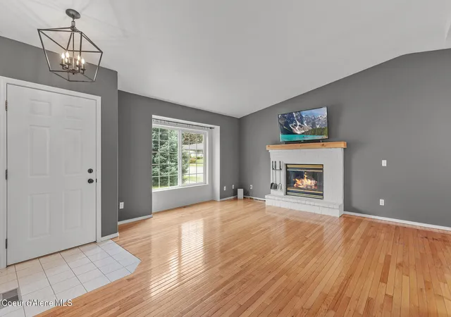 4th image of 1312 W Westminster Ave, Coeur D'alene, ID 83815 | MLS# 26-6740