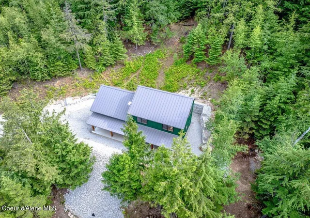 Photo 2 of Single family home for sale at 149 Idyllwild Rd, Sagle, ID 83860 | MLS# 26-6958 | Listing updated on 2026-10-19