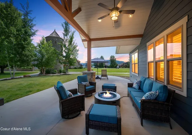 Homes for sale in Sandpoint, ID | 218 Crooked Ear Dr, Sandpoint, ID 83864 | MLS# 26-7003