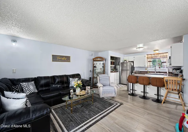 3rd image of 1615 N 6Th St, Coeur D Alene, ID 83814 | MLS# 26-6967