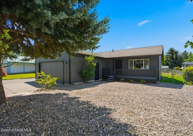 Homes for sale in Post Falls, ID | 1706 E 3rd Ave, Post Falls, ID 83854 | MLS# 26-6847