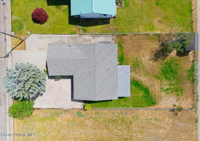 Homes for sale in Post Falls, ID | 1706 E 3rd Ave, Post Falls, ID 83854 | MLS# 26-6847
