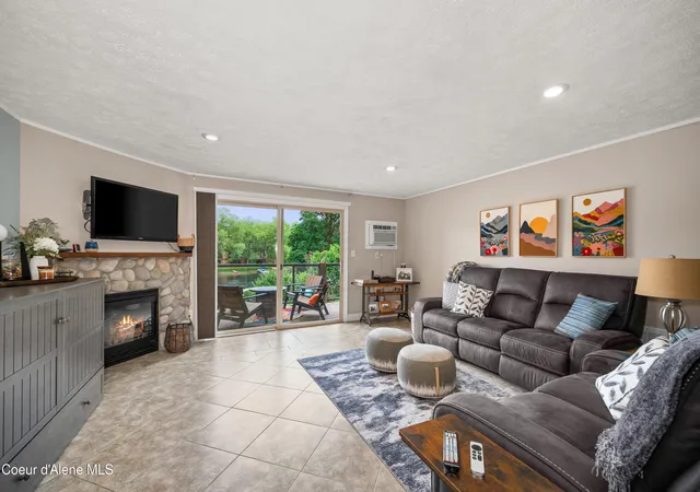 Photo 3 of Single family home for sale at 311 S Shoreline Dr #3, Liberty Lake, WA 99019 | MLS# 26-6887 | Listing updated on 2026-09-16