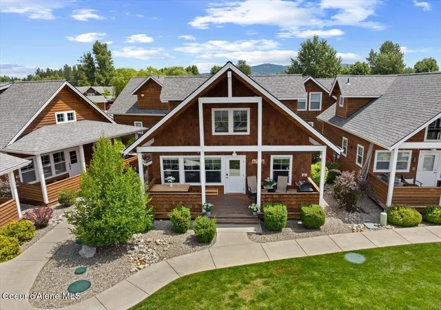 Homes for sale in Dover, ID | 43 Hitchcock Dr, Dover, ID 83825 | MLS# 26-6874