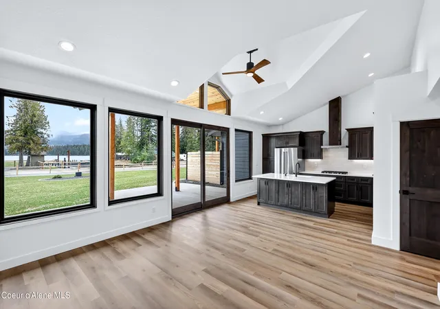 4th image of 27 Rebecca Ln, Nordman, ID 83848 | MLS# 26-6896