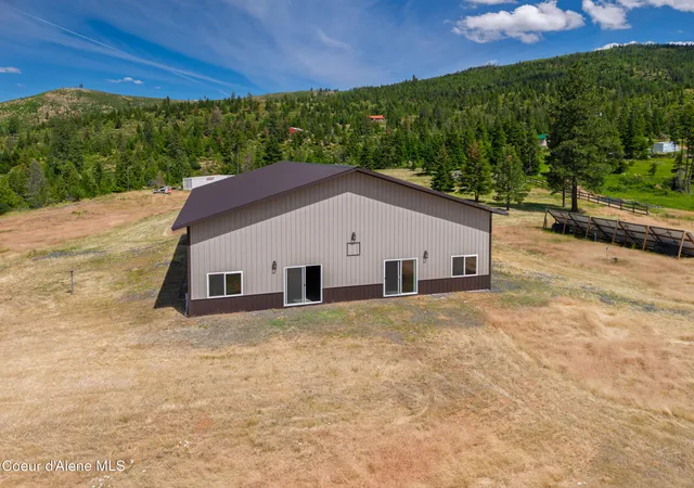 Photo 4 of Single family home for sale at 2321 Echo Springs Rd, Saint Maries, ID 83861 | MLS# 26-7021 | Listing updated on 2026-07-30