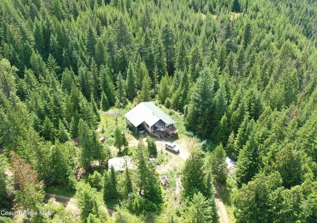Homes for sale in Saint Maries, ID | 2319 Thorn Creek Rd, Saint Maries, ID 83861 | MLS# 26-6907