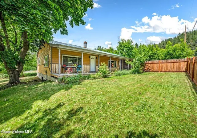 Homes for sale in Bonners Ferry, ID | 7494 Wells St, Bonners Ferry, ID 83805 | MLS# 26-6943