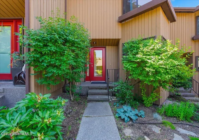 4th image of 600 W Hubbard Ave #APT 12, Coeur D Alene, ID 83814 | MLS# 26-7173