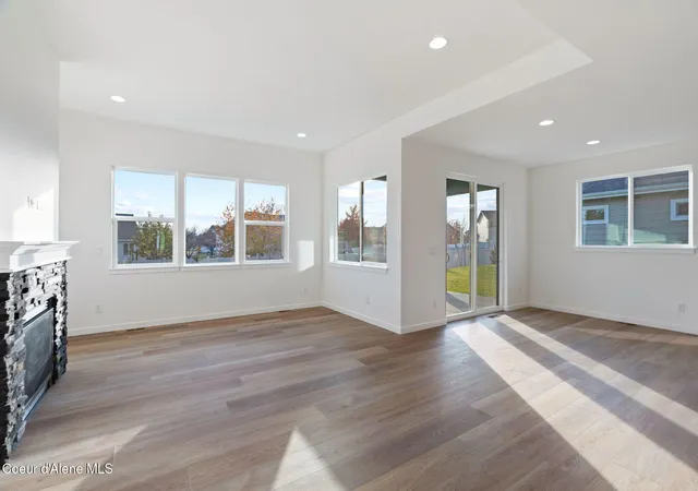 image of 7612 N Girard Cir, Coeur D Alene, ID 83815 | MLS# 26-6963