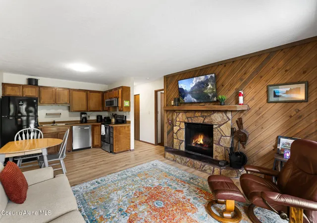 Homes for sale in Sandpoint, ID | 90 Stella Ln # 206, Sandpoint, ID 83864 | MLS# 26-6940