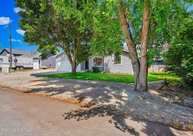 Homes for sale in Hayden, ID | 8868 N Davis Cir, Hayden, ID 83835 | MLS# 26-6960