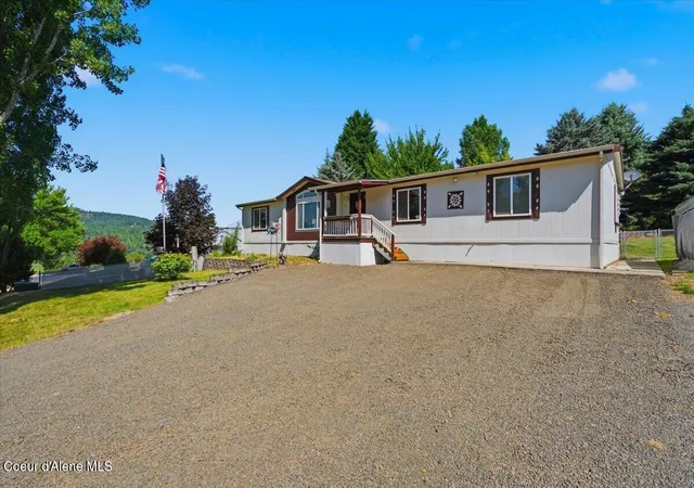 Homes for sale in Saint Maries, ID | 62 Sunny Rd, Saint Maries, ID 83861 | MLS# 26-7101