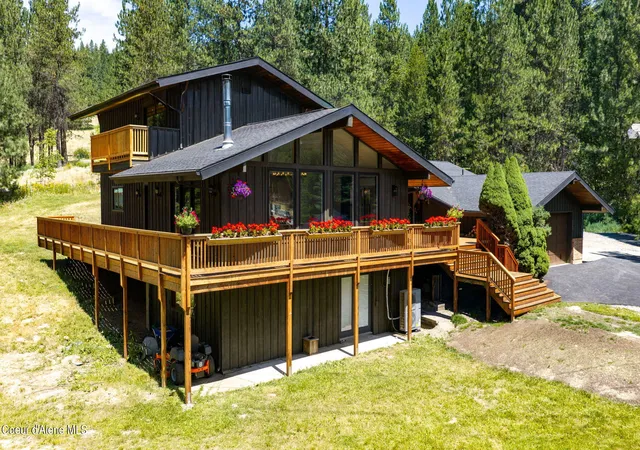 Homes for sale in Harrison, ID | 15565 Idaho 97, Harrison, ID 83833 | MLS# 26-7010