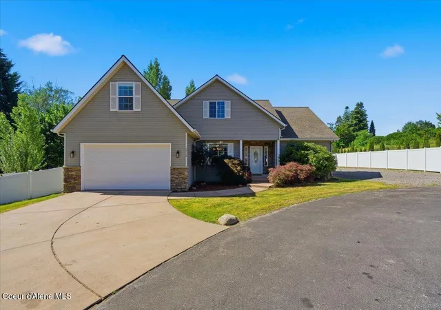 Homes for sale in Hayden, ID | 10132 N Zack Ct, Hayden, ID 83835 | MLS# 26-6995