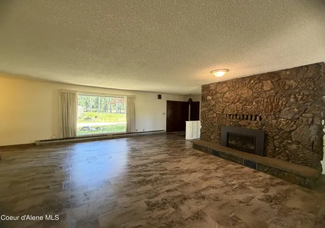 Homes for sale in Priest River, ID | 40 Eastside Rd, Priest River, ID 83856 | MLS# 26-7002