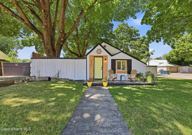 3rd image of 1223 N 1St St, Coeur D Alene, ID 83814 | MLS# 26-7077