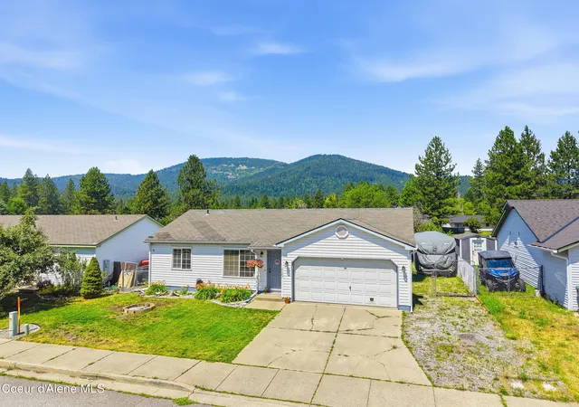 Homes for sale in Rathdrum, ID | 6687 W Kamloops Dr, Rathdrum, ID 83858 | MLS# 26-7116