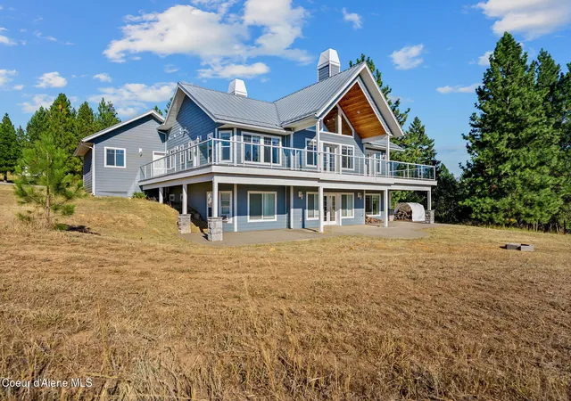 Homes for sale in Harrison, ID | 2953 E Badger Rd, Harrison, ID 83833 | MLS# 26-7016
