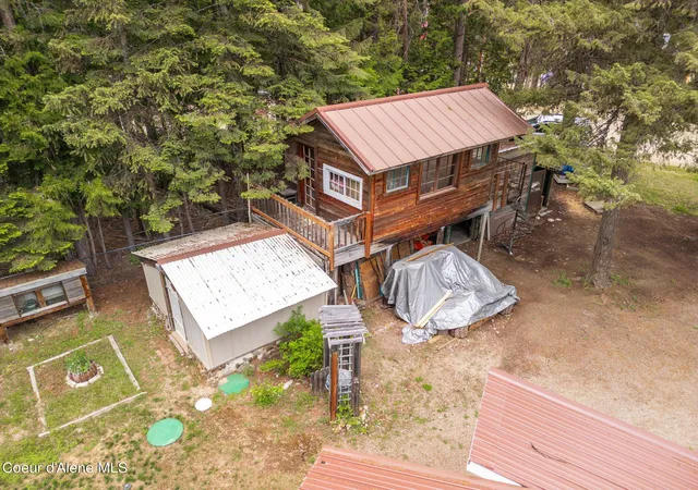 Homes for sale in Priest Lake, ID | 527 Creekside Dr, Priest Lake, ID 83856 | MLS# 26-7048