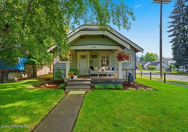 Homes for sale in Coeur D Alene, ID | 1419 E Mullan Ave, Coeur D Alene, ID 83814 | MLS# 26-7057