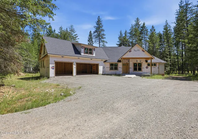 Photo 3 of Single family home for sale at 10239 E Bunco Rd, Athol, ID 83801 | MLS# 26-7058 | Listing updated on 2026-07-08