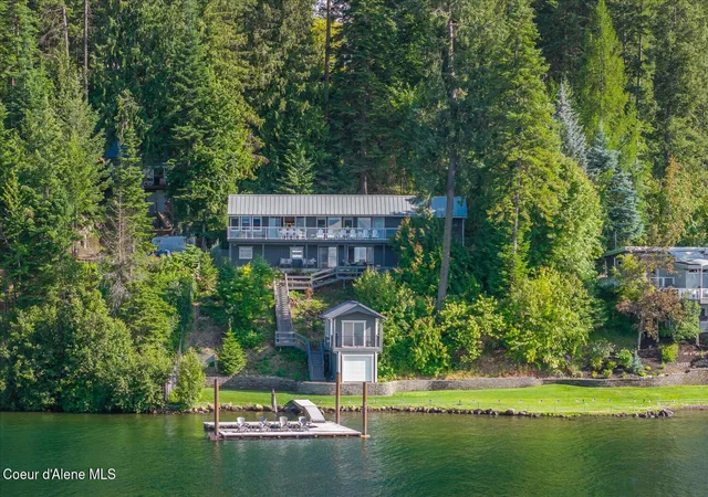 Homes for sale in Harrison, ID | 15109 S Pebble Beach Loop, Harrison, ID 83833 | MLS# 26-7074