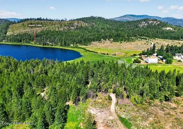 3rd image of 197 Schneiders Rd, Sagle, ID 83860 | MLS# 26-7226