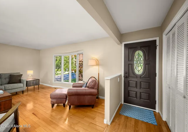 Photo 4 of Single family home for sale at 2886 E Harrison Ave, Coeur D'alene, ID 83814 | MLS# 26-7163 | Listing updated on 2026-09-21