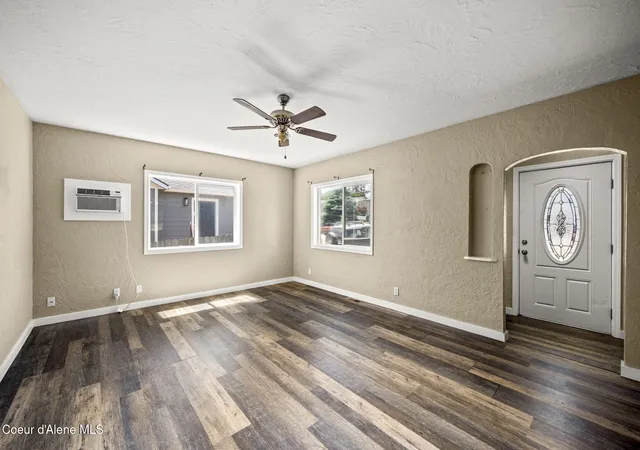 Homes for sale in Coeur D Alene, ID | 1310 N 9th St, Coeur D Alene, ID 83814 | MLS# 26-7135